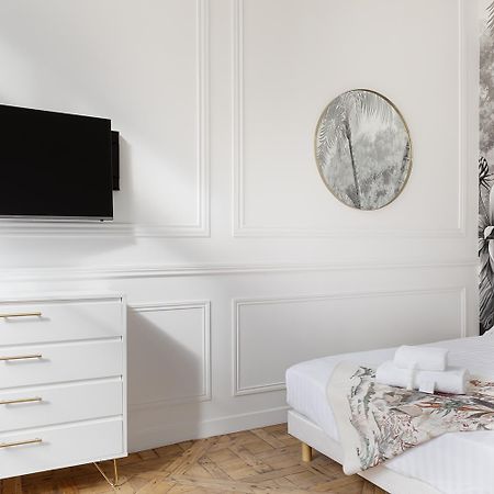 Pick A Flat's Apartment in Louvre - Croix des Petits Champs Paris Extérieur photo
